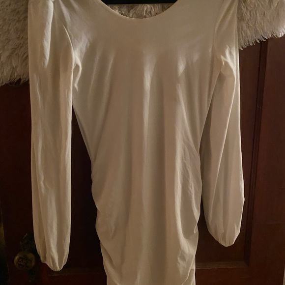 Venus dress 👗 - Picture 5 of 8